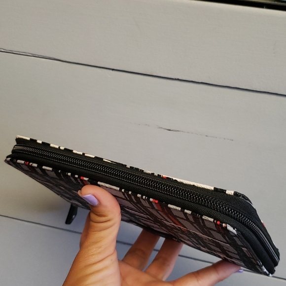 NWOT Vera Bradley Wallet - Picture 9 of 15